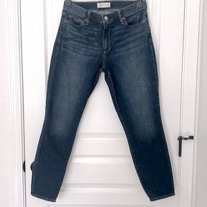 Gap- Women’s skinny jeans sz 30